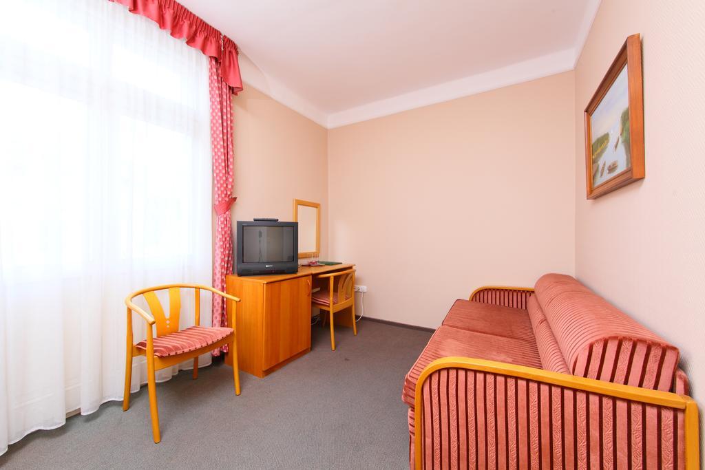 Hotel Blaha Lujza バラトンフレド 部屋 写真
