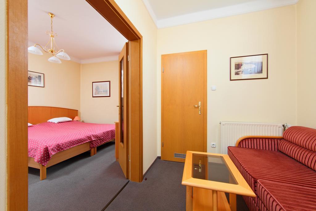 Hotel Blaha Lujza バラトンフレド エクステリア 写真