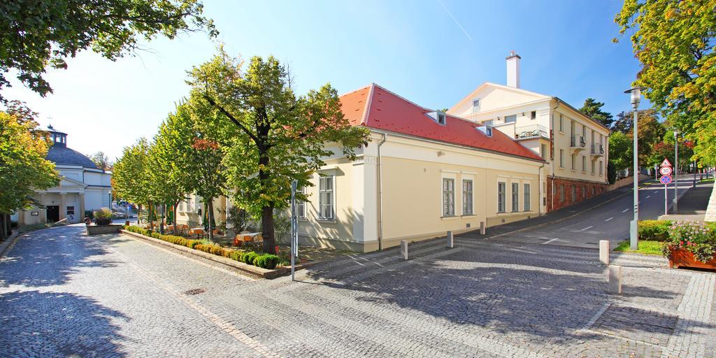 Hotel Blaha Lujza バラトンフレド エクステリア 写真